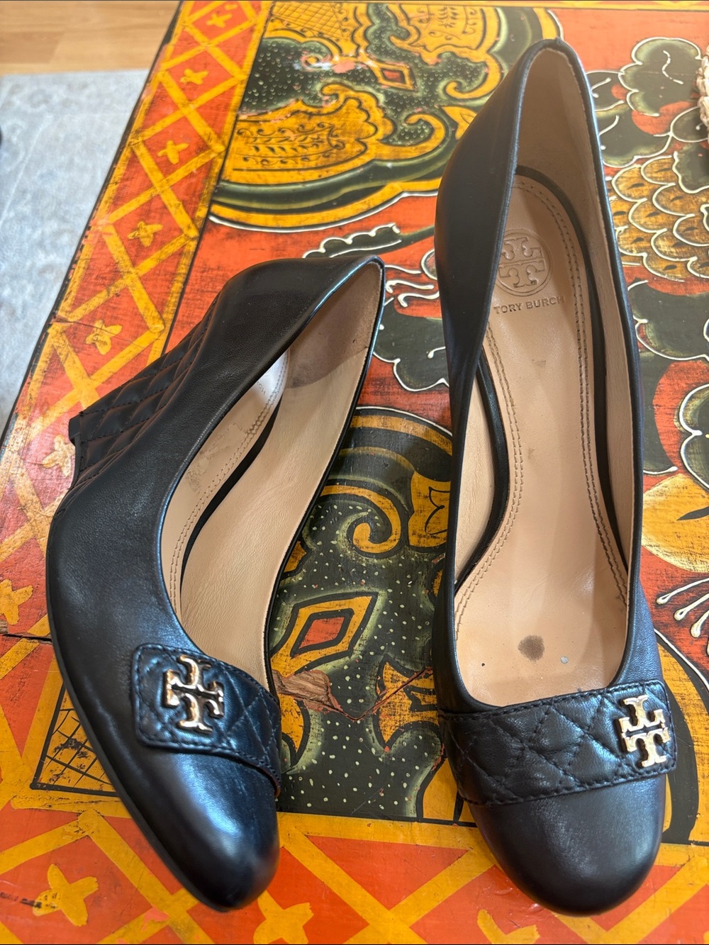 Tory Burch Black Leather Quilted Pumps Wedge, Size 11